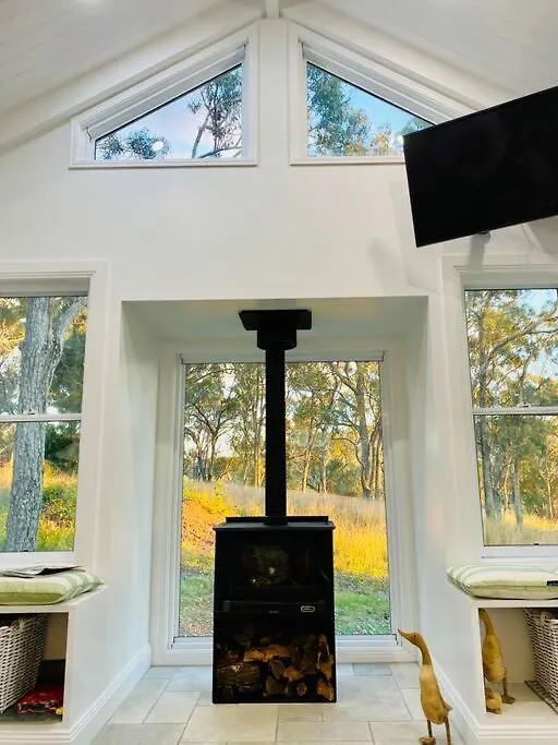 Isobel'S Cottage Finnie Австралия